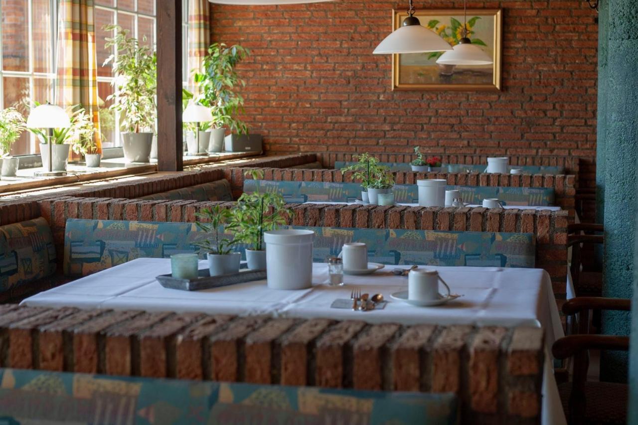 Schlueter Hotel & Restaurant Wankendorf المظهر الخارجي الصورة