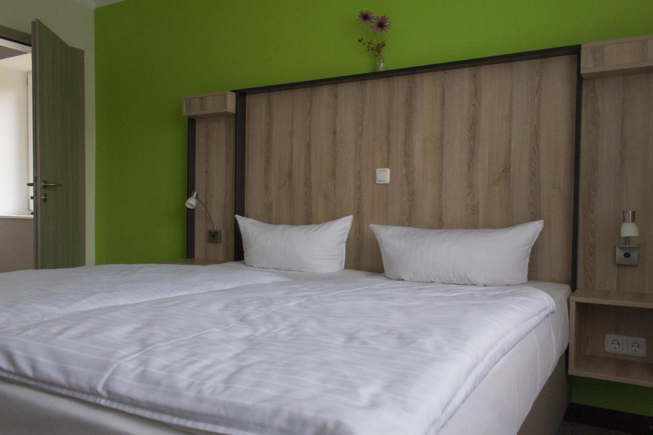 Schlueter Hotel & Restaurant Wankendorf المظهر الخارجي الصورة